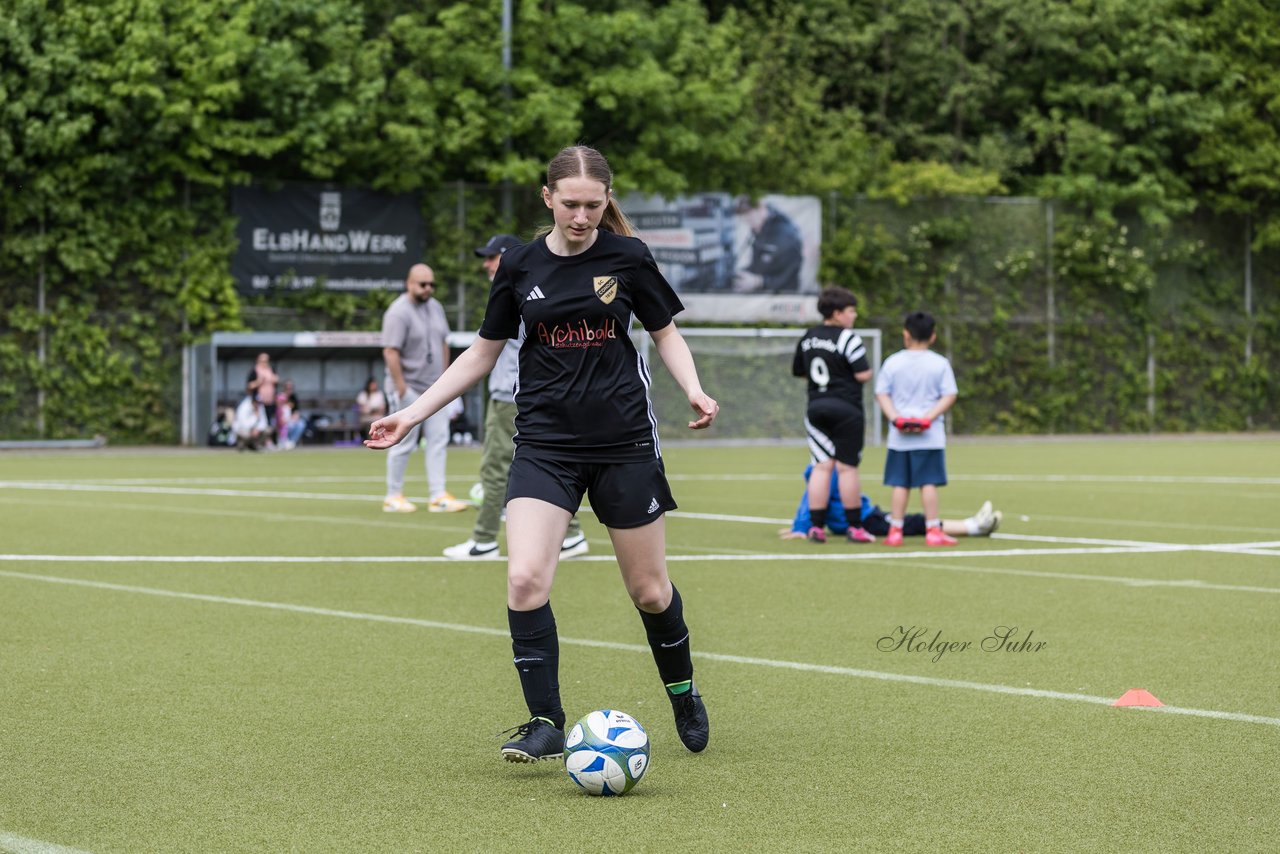 Bild 70 - wBJ SC Condor - VfL Pinneberg : Ergebnis: 3:2